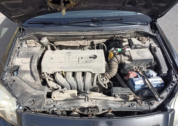 Toyota Avensis cena 8000 przebieg: 276721, rok produkcji 2006 z Łódź małe 92